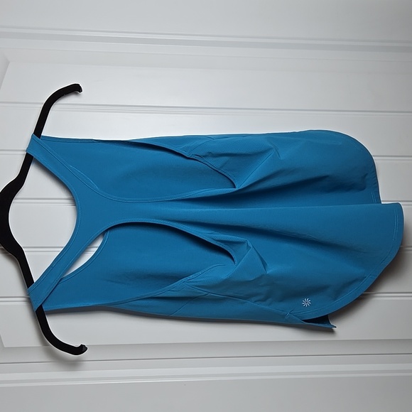 Athleta Navigate Tank  Size Medium and Large Color Pacific - Picture 8 of 8